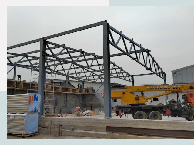 Строительство цехов в Соколе